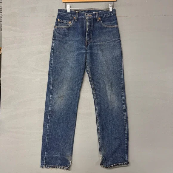 Vintage Levis 505 Regular Fit Jeans Mens 30x30 Medium Wash Blue Made in USA D - Picture 2 of 5